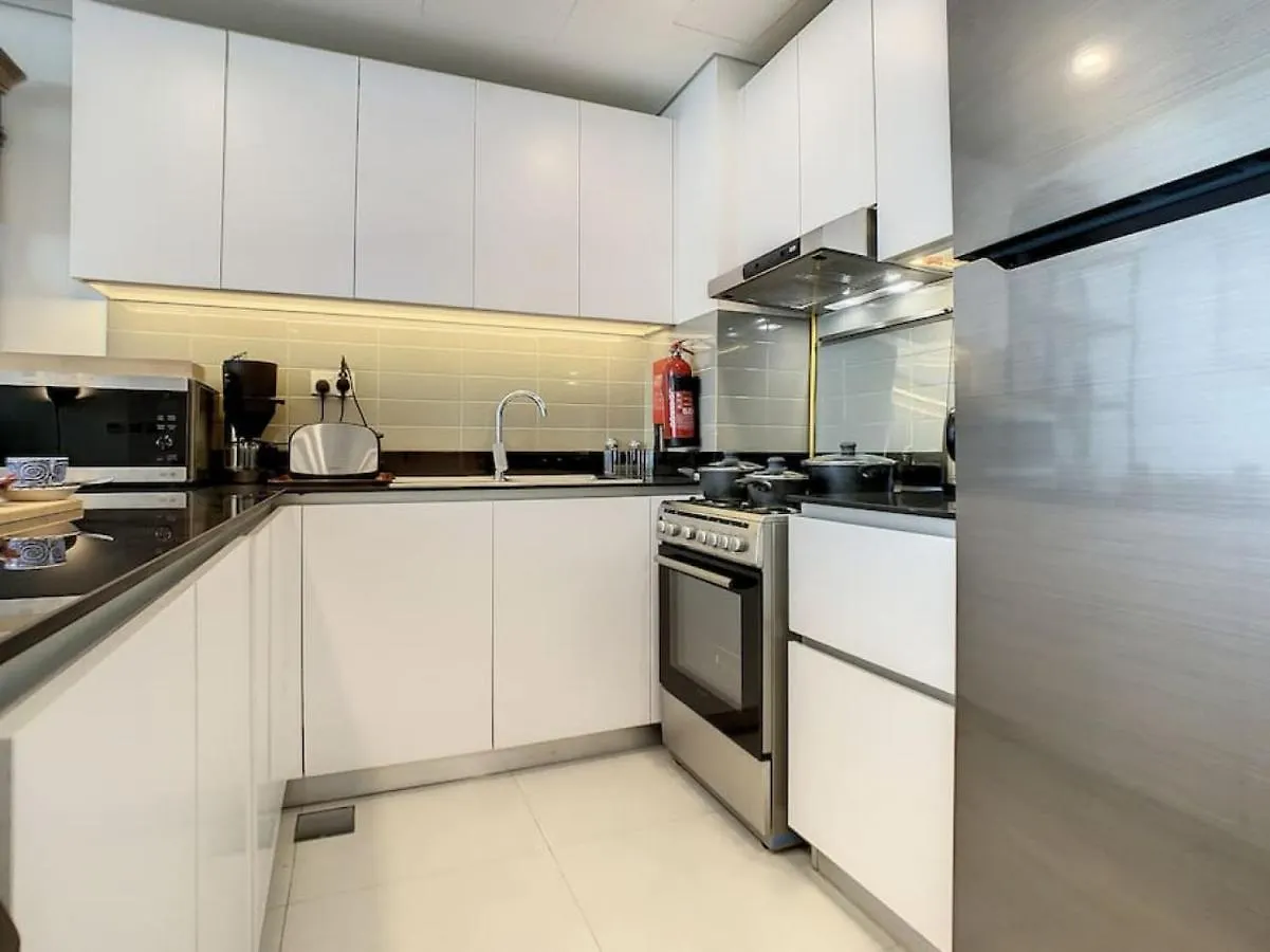 Apartment Key View - The Pulse Residence Dubai